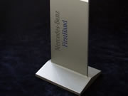 esposotore in plexiglass per prodotti cosmetici, prodotti solari